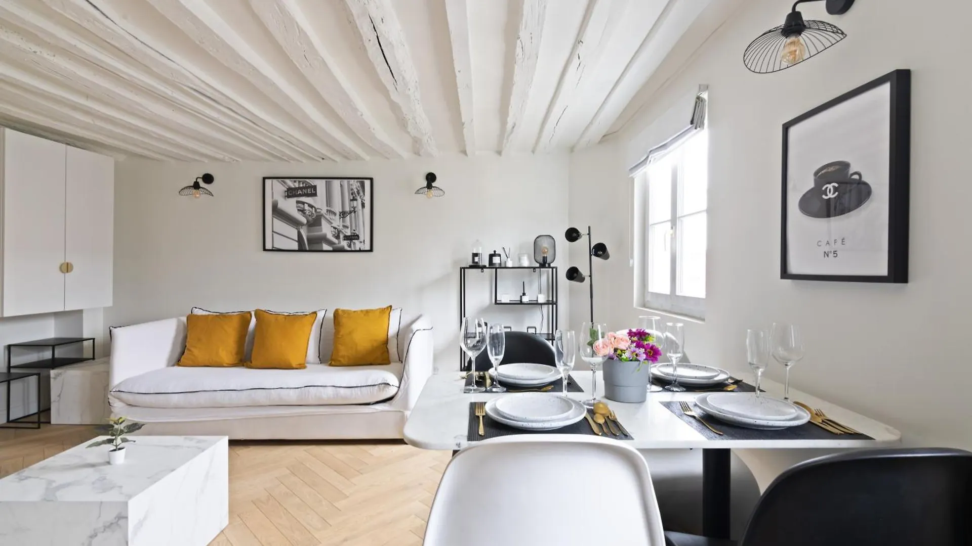 Appartamento Elegant Appartement Pres Du Musee Du Louvre Et Du Jardin Des Tuileries Free Netflix Parigi